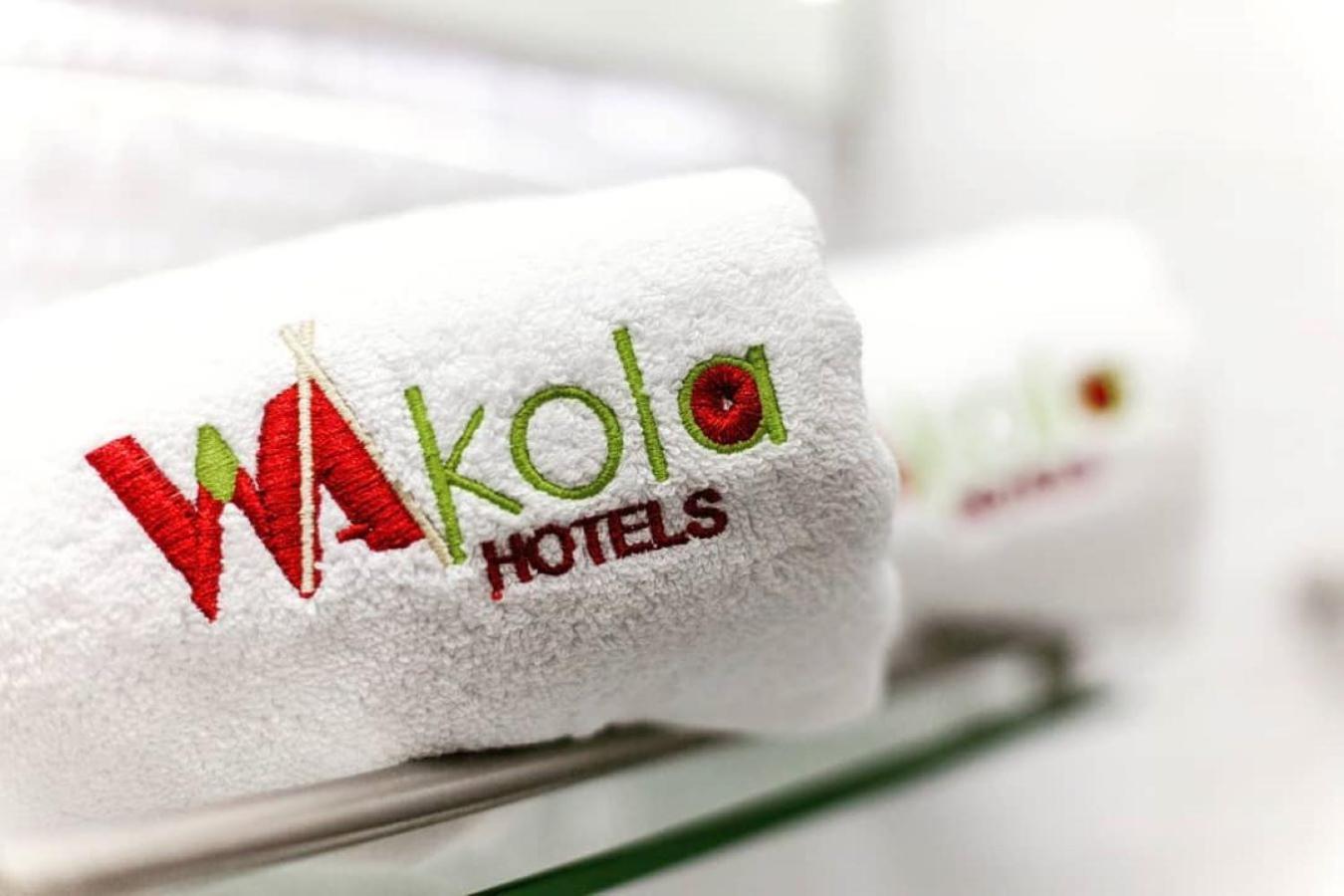 Wakola Hotel Cheikh Anta Diop Dakar Esterno foto